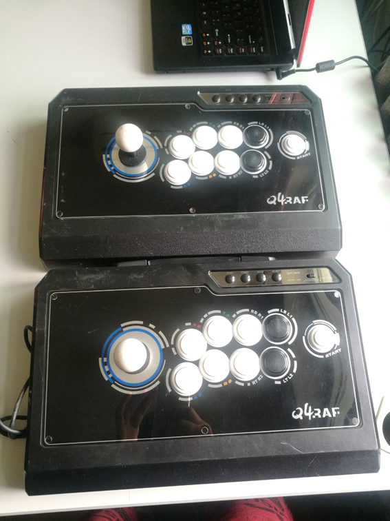 拳霸最新?lián)u桿，小巷中的秘密拳擊樂園探秘