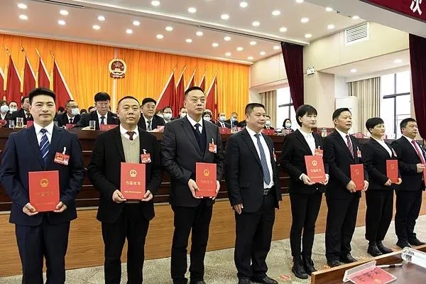 西秀區(qū)干部任，科技革新引領(lǐng)智慧生活