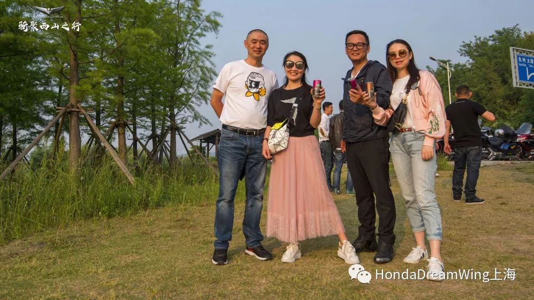 Arwen Gold最新動(dòng)態(tài)，友誼的溫馨日常更新