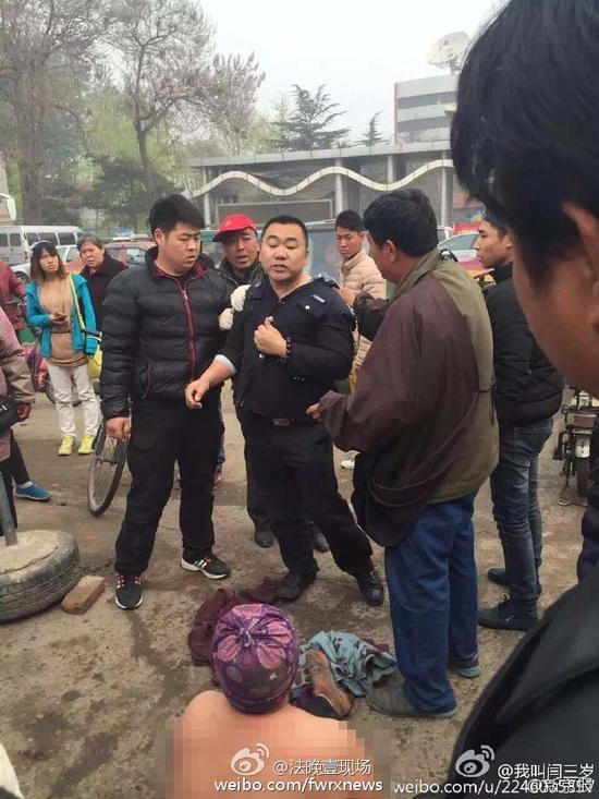 濟(jì)南城管打人事件深度解析與反思，反思背后的社會(huì)問(wèn)題與應(yīng)對(duì)之道