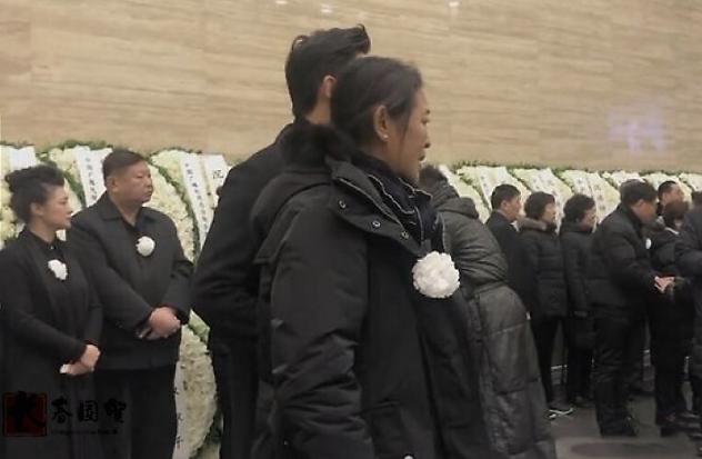 趙忠祥最新消息，科技巨頭引領(lǐng)潮流，全新高科技產(chǎn)品亮相舞臺