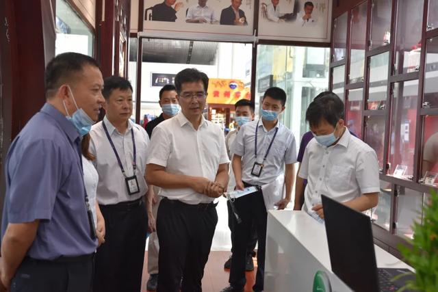 茅臺(tái)機(jī)場(chǎng)最新圖片及其背后的溫馨故事揭秘