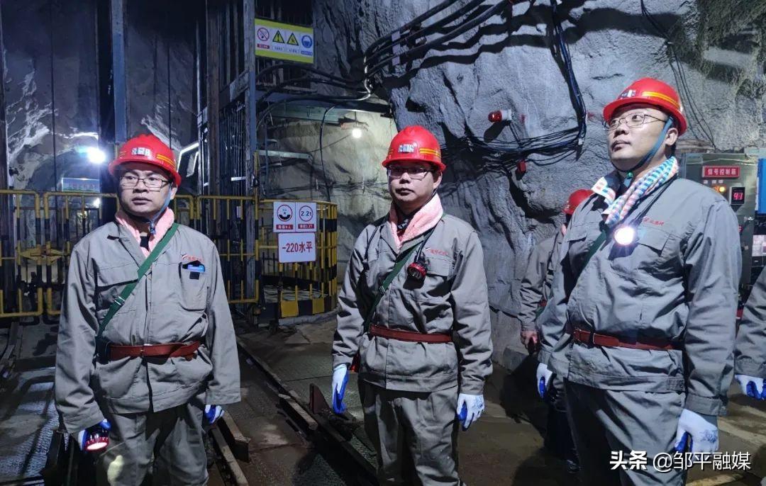 最新煤礦外包隊招工信息，開啟礦業(yè)職業(yè)之門