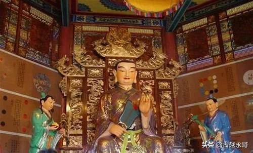 海南道士小明的日常趣事與友情紐帶，最新視頻揭秘