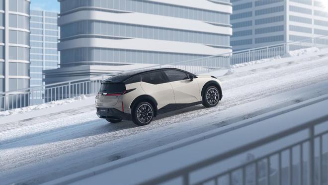 ??重磅來襲！2024最新款小車，時(shí)尚與科技的完美結(jié)合?