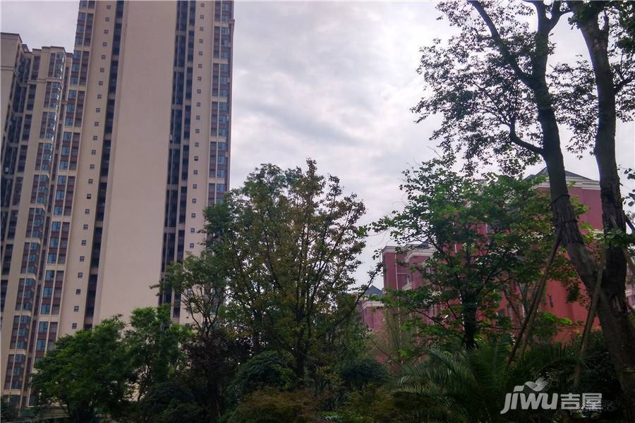 溫江光華大道最新房價(jià)走勢(shì)及分析