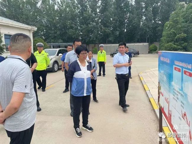 富寧縣委最新人員名單公布，觀點論述揭秘