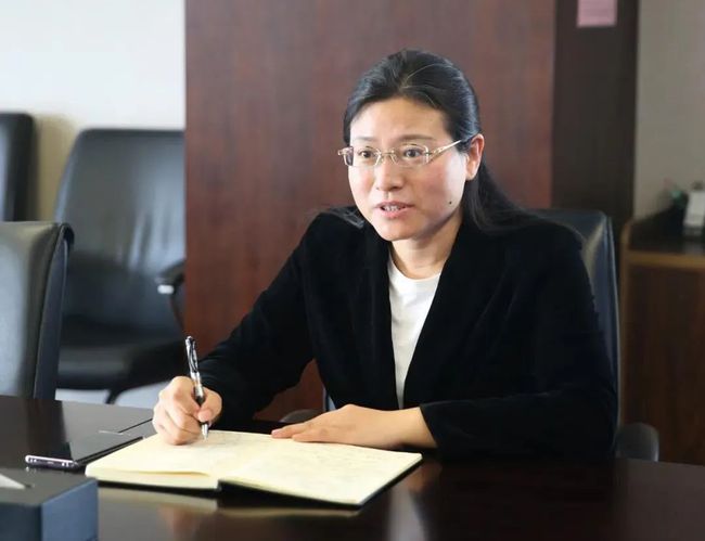 中石油方朝亮，石油傳奇的日常與最新動態(tài)