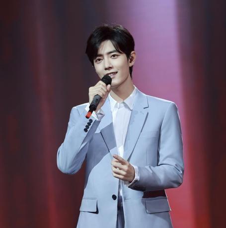 肖戰(zhàn)最新應(yīng)援點亮科技之光，新品璀璨，生活因你而精彩