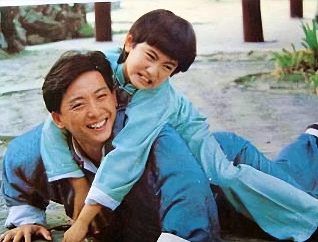 草婚社區(qū)最新,草婚社區(qū)最新，溫馨日常的趣事與情感紐帶