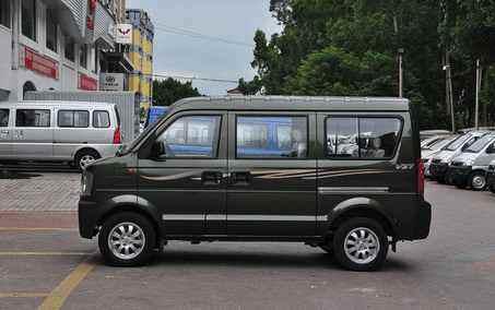 最新五菱越野，突破傳統(tǒng)還是市場挑戰(zhàn)的挑戰(zhàn)者？