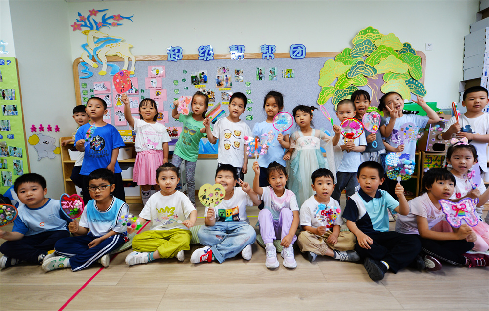 親子活動最新進(jìn)展及其影響，回溯最新動態(tài)與啟示