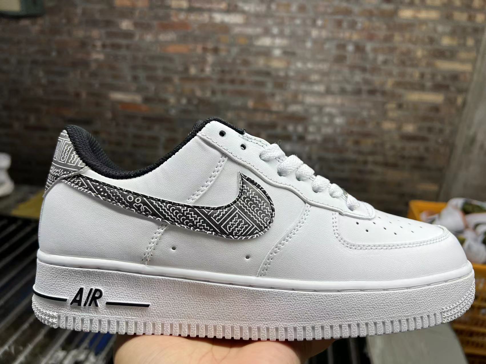 AF最新款時(shí)尚巔峰首發(fā)，引領(lǐng)潮流的巔峰之作！