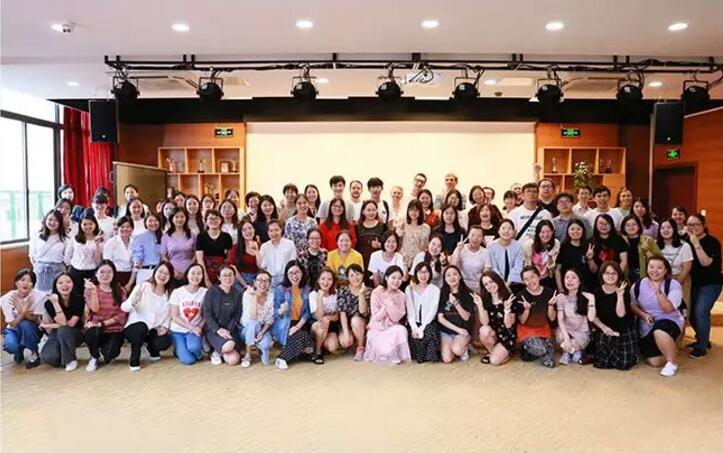 交大昂立引領(lǐng)科技創(chuàng)新，塑造未來教育新模式，最新動態(tài)揭秘