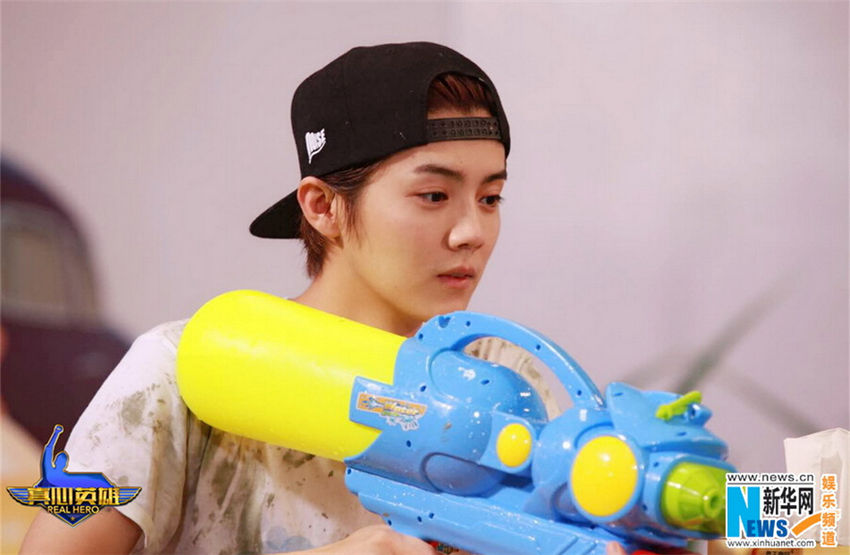 跑男最新一期鹿晗未入水，科技新品改變生活體驗！