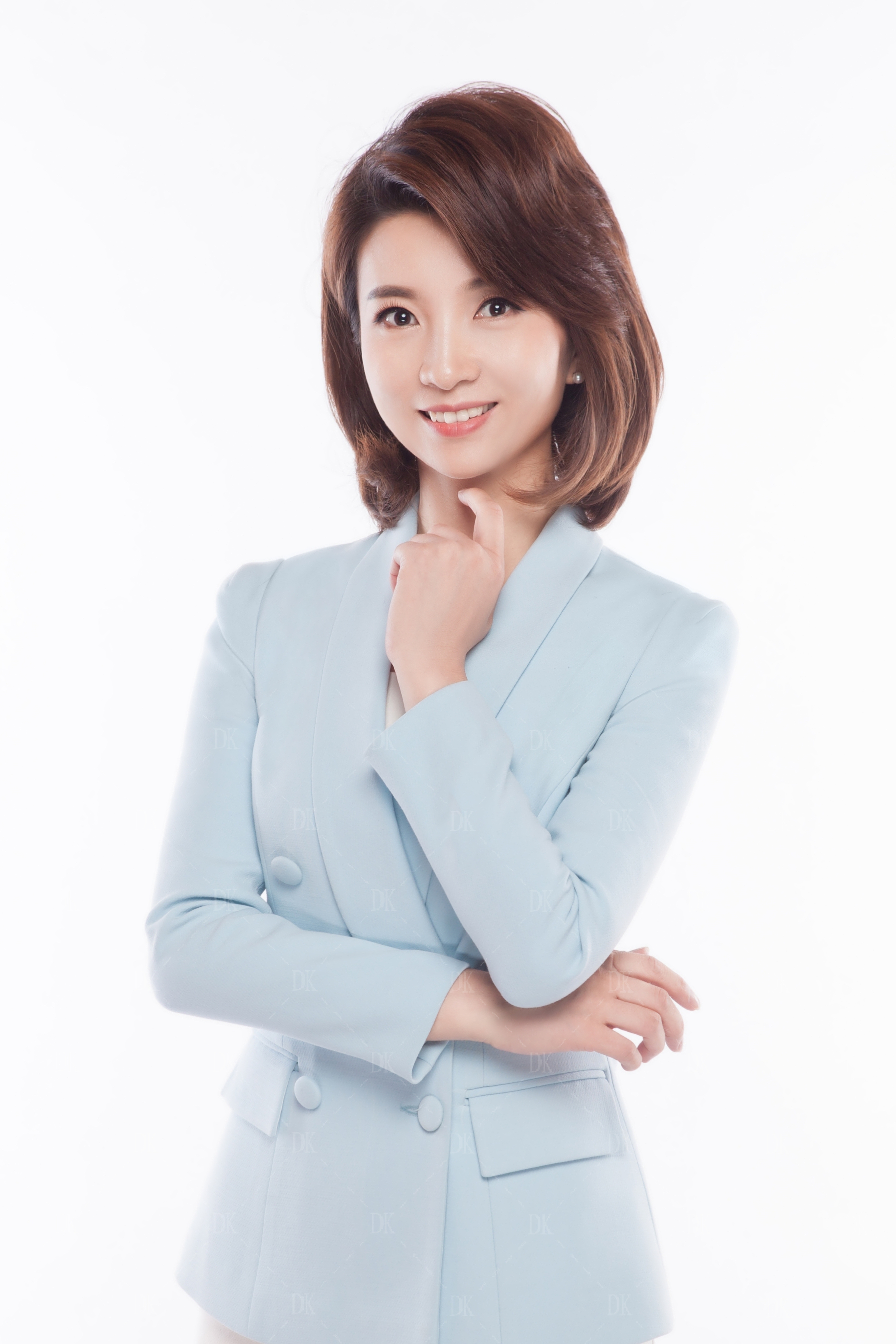 演員徐婧，舞臺(tái)到熒屏的蛻變之路——自信與成就感的彰顯