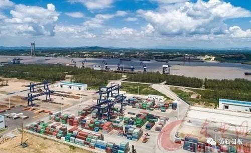 寶鋼黃石新港最新動(dòng)態(tài)揭秘，港口邊的快樂(lè)時(shí)光