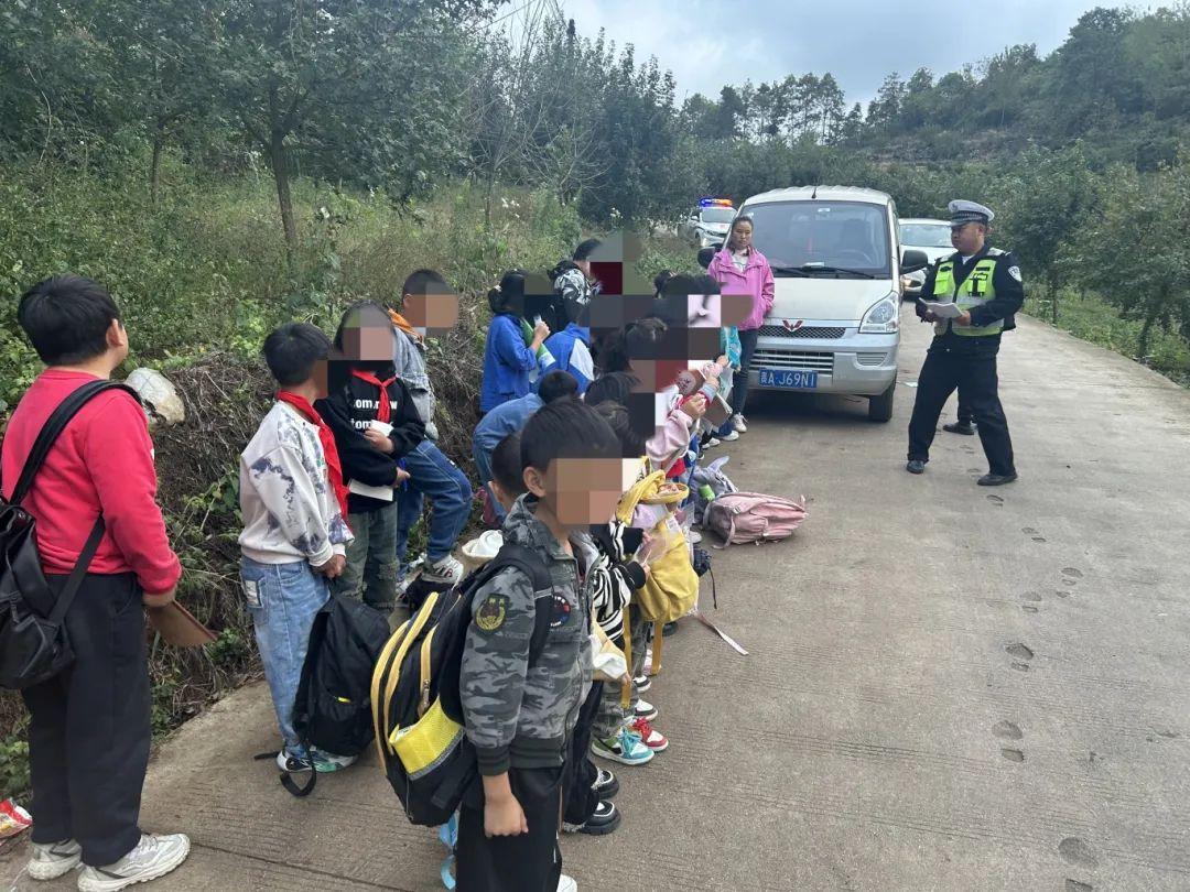 清鎮(zhèn)幼兒園招聘信息，啟程自然美景之旅，探尋內(nèi)心的寧?kù)o港灣教育之旅啟航