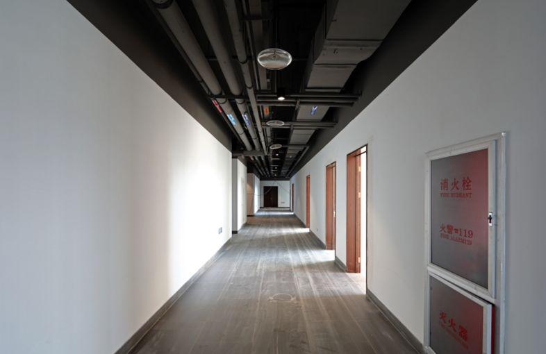 最新電影揭秘，文化與商業(yè)的交融之戰(zhàn)盛宴開啟！