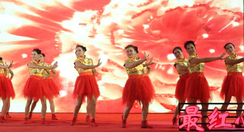 舞動時代風(fēng)采，2017年度單扇子舞精選回顧