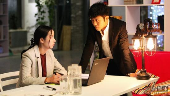 我是幸運(yùn)兒演員表揭秘，小巷中的演藝瑰寶探索