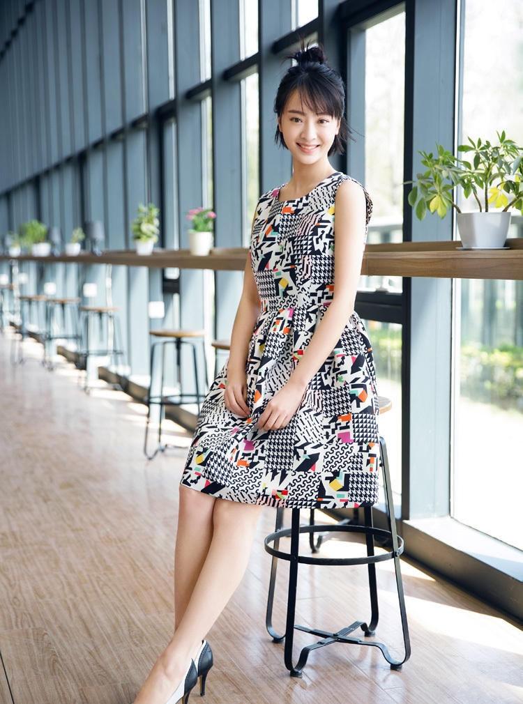 白鹿原白靈小演員與科技融合，前沿科技產(chǎn)品體驗(yàn)之旅