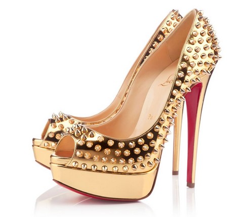 最新鞋業(yè)加盟資訊大揭秘，加盟趨勢、熱門品牌一網(wǎng)打盡！