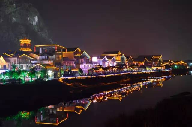 運(yùn)動(dòng)場(chǎng)館燈具 第174頁(yè)