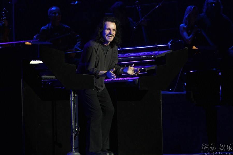 雅尼最新音樂專輯，音樂之家的溫馨日常之旅