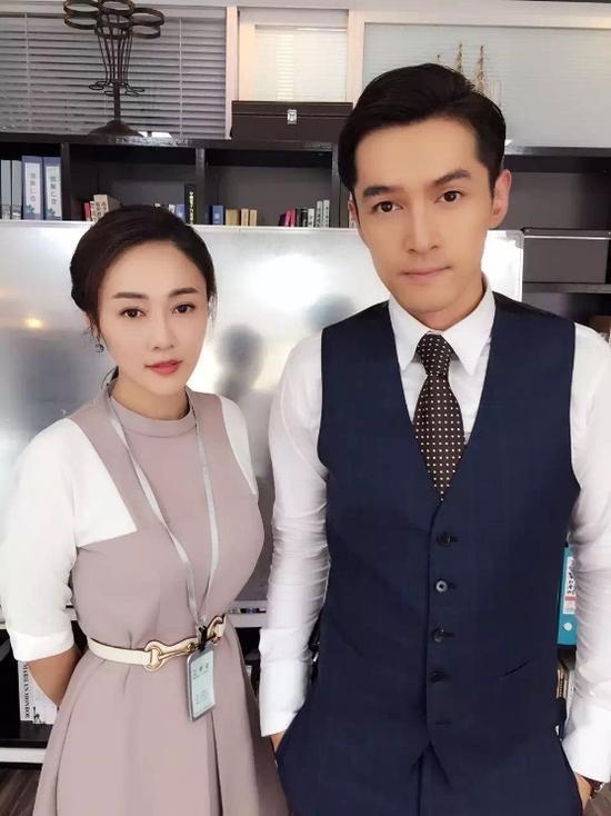 美國電影明星男演員力薦的高科技產(chǎn)品，科技之光引領(lǐng)生活變革