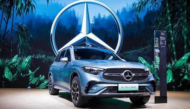 GLC350奔馳最新報(bào)價(jià)，購(gòu)車(chē)之旅的溫馨指南