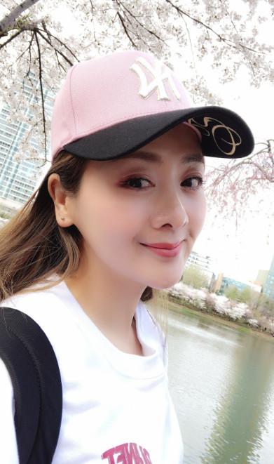 臀部打針視頻，文化現(xiàn)象的深度解讀與探討