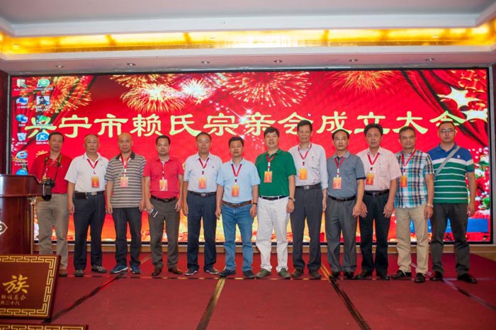 賴氏最新動(dòng)態(tài)引領(lǐng)科技潮流，重塑未來生活體驗(yàn)新篇章