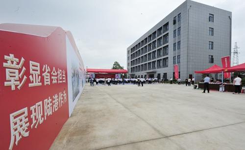 向塘最新動(dòng)態(tài)，科技重塑生活，未來之光體驗(yàn)之旅