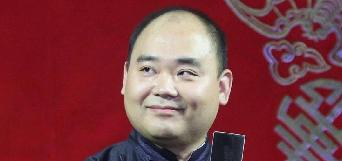侯震最新，自然美景之旅，探尋內(nèi)心平和之地
